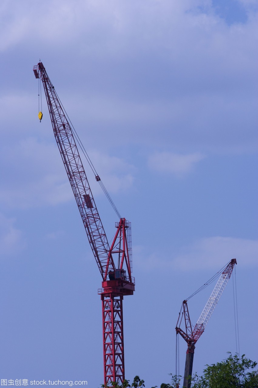 nobody,豎構(gòu)圖,鋼鐵,戶外,數(shù)字的,彩色圖片,攝影,tai;wan,asian,亞洲,中國(guó),臺(tái)北,新店,臺(tái)灣,起重機(jī),無人,云,藍(lán)天,天空,吊車,建筑工地,建筑機(jī)械,機(jī)器,建設(shè),影像,asia,工程,數(shù)碼,sindian city,creative series,taiwan,taipei,no people,彩色,cloud,白天,sky,crane,直圖,china,vertical,construction,machine,construction machinery,outdoors,con